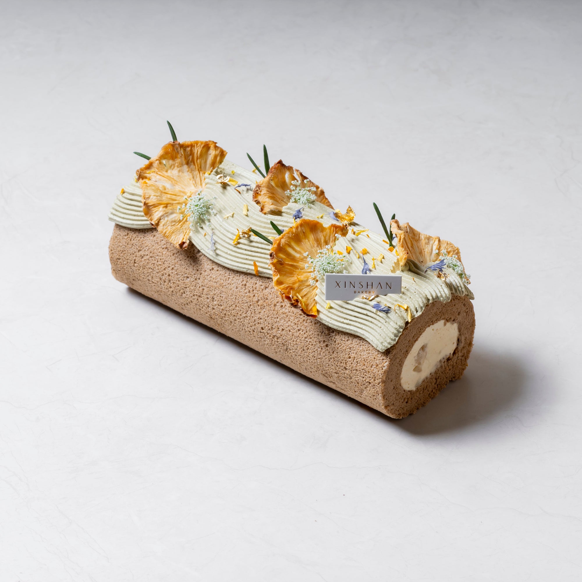MID AUTUMN Oolong Pomelo seinyu roll